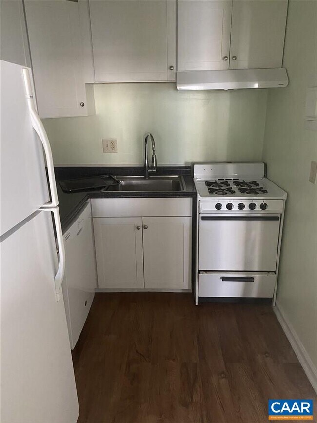 455 Burgoyne Rd 455 Burgoyne Rd Charlottesville VA 22901 Apartment