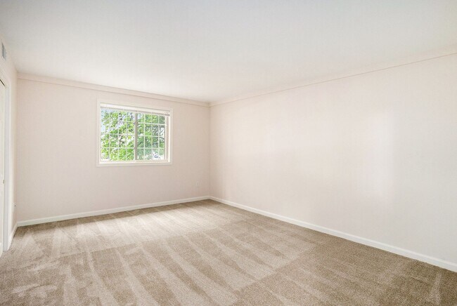 Building Photo - Almont Terrace Apartments