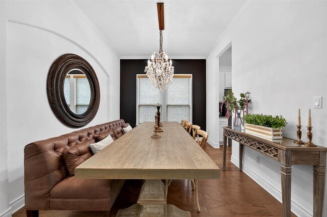 Building Photo - 609 Anfield Cir