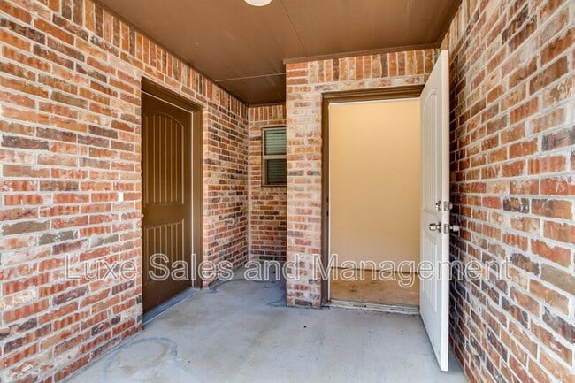 Building Photo - 437 Chalk Hill Ct