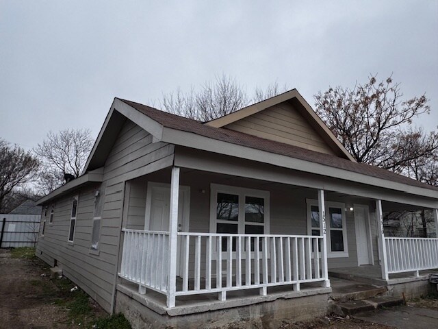 Building Photo - 1510 E Hattie St