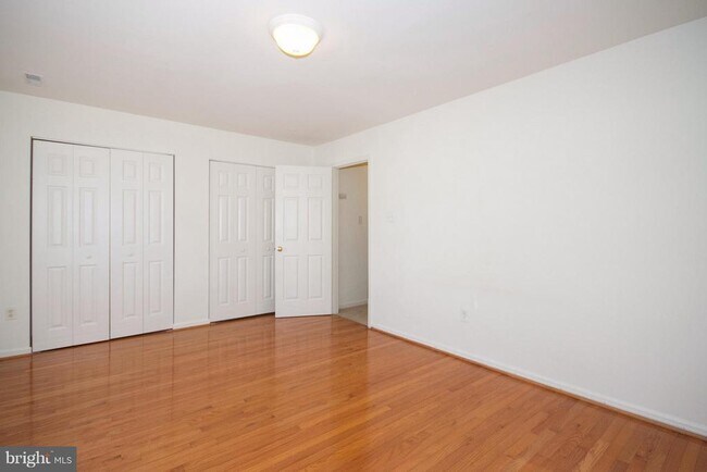 Building Photo - 9759 Bon Haven Ln