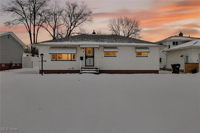 Building Photo - 5969 Marra Dr