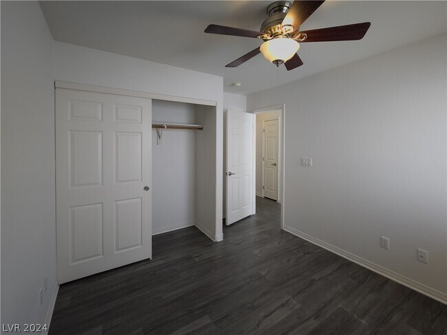 Building Photo - 7282 Cestrum Rd