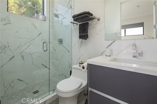 Building Photo - 1616 Amherst Ave