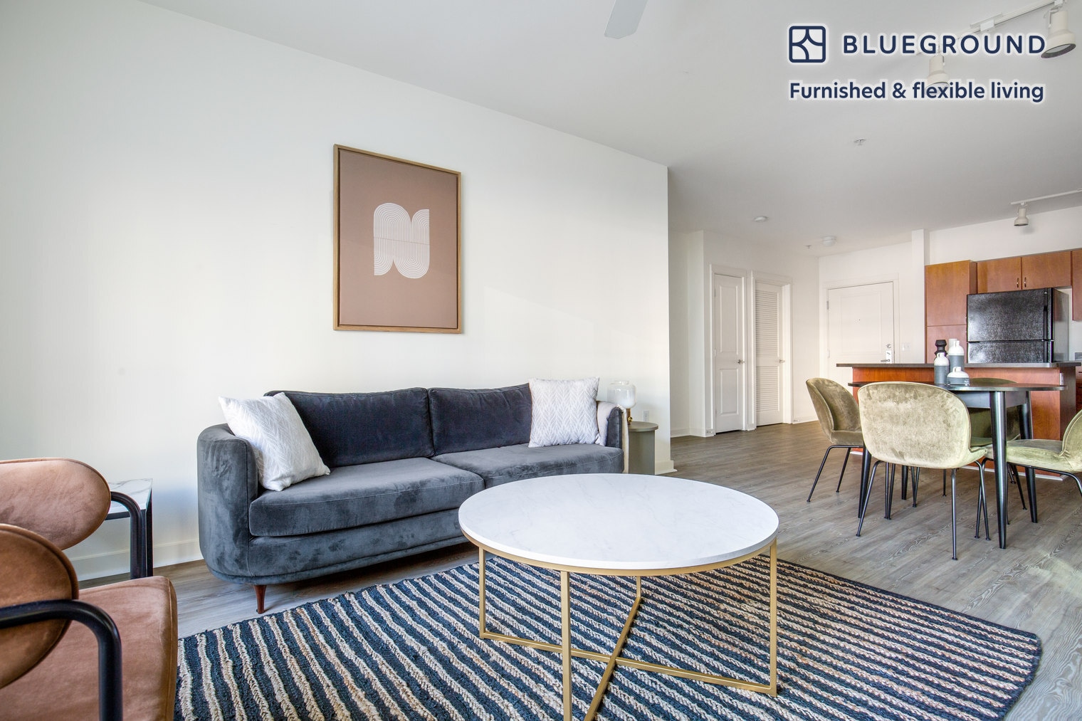 Building Photo - 250 Bellevue Way NE