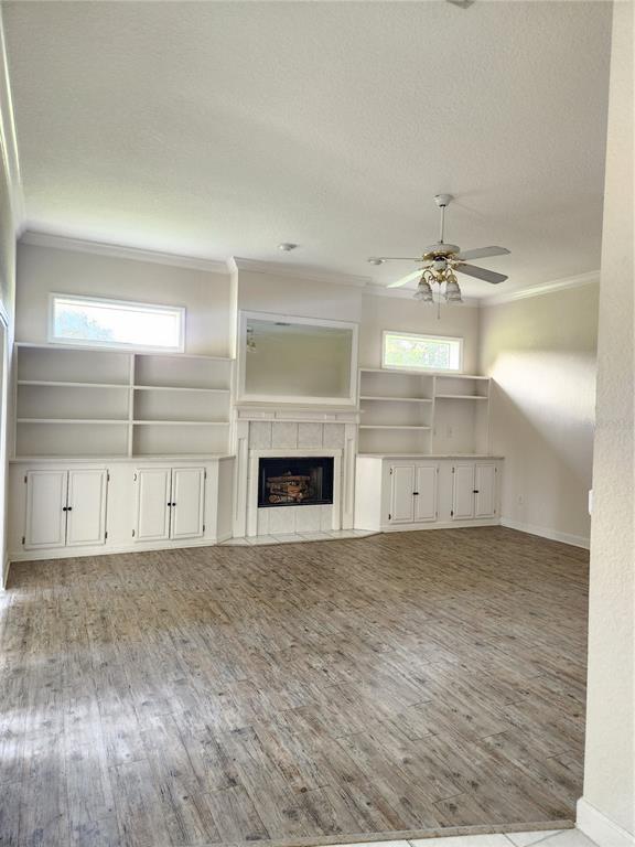 Building Photo - 15404 Thoroughbred Ln