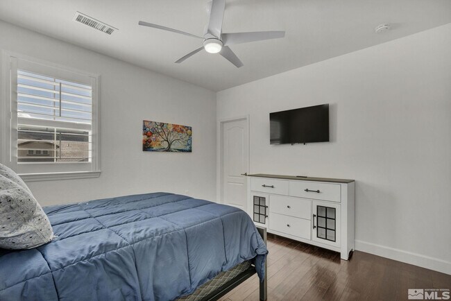 Building Photo - 10345 Rollins Dr