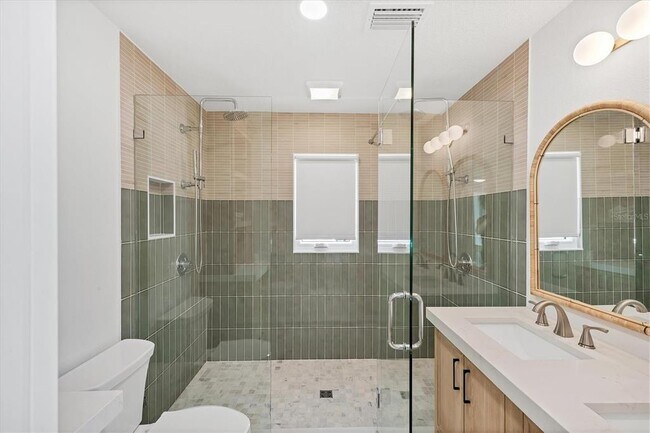 Building Photo - 1915 Pennsylvania Ave