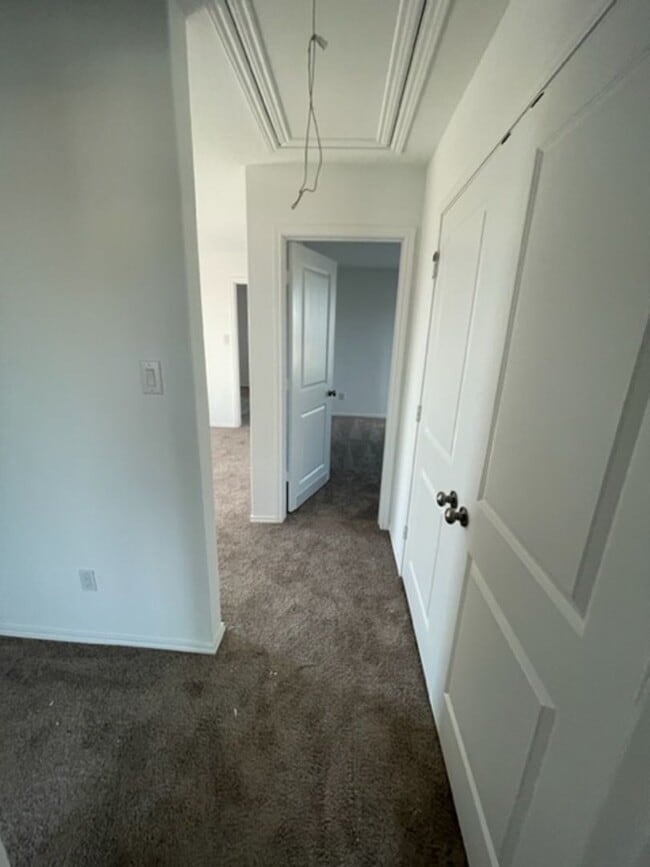Building Photo - Newly Built & Stylish 4BR/2.5BA Two-Story ...
