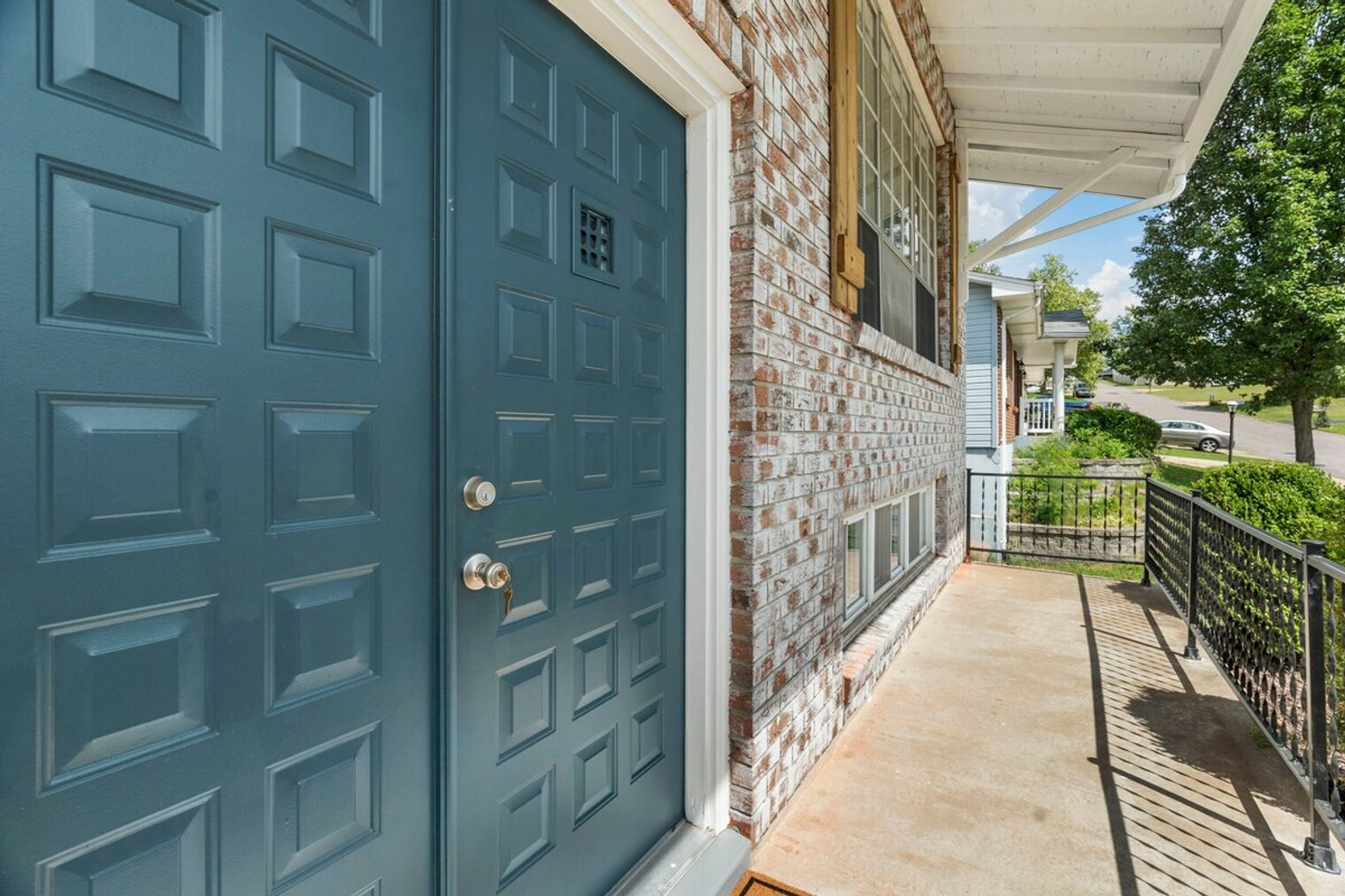 Building Photo - 2751 Tiara Dr