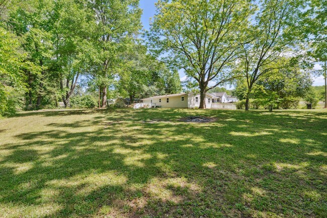 Building Photo - 5027 Jackson King Rd