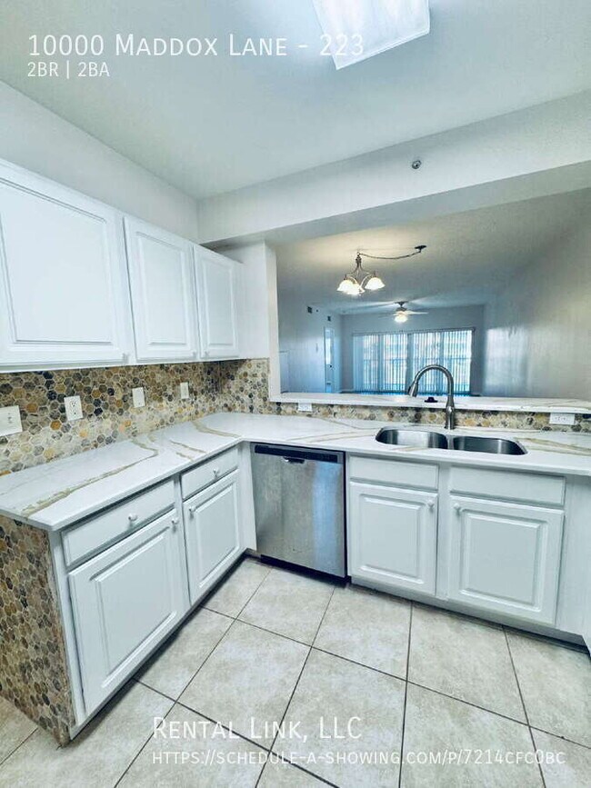 Building Photo - 10000 Maddox Ln