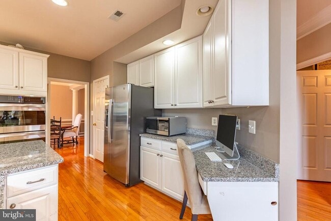 Building Photo - 13286 Holly Meadow Ln