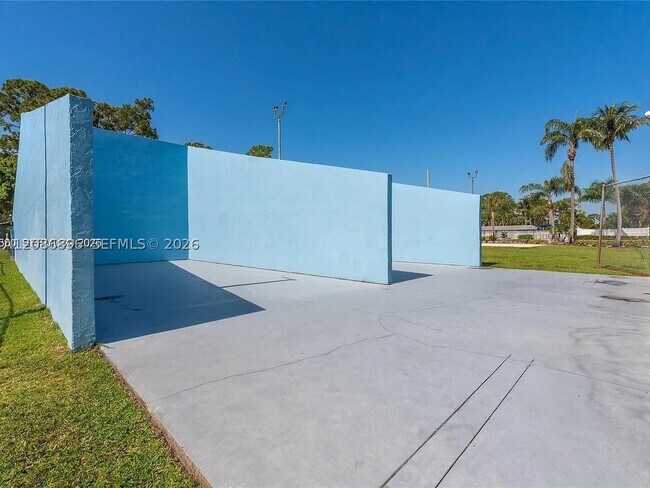 Building Photo - 5800 Rambler Rose Way