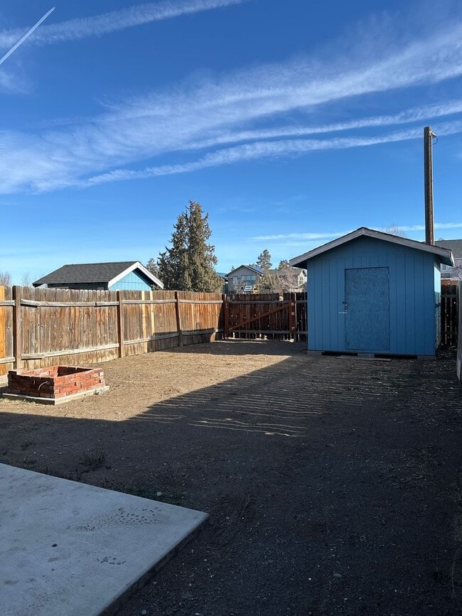 Building Photo - 1383 SW 27th St