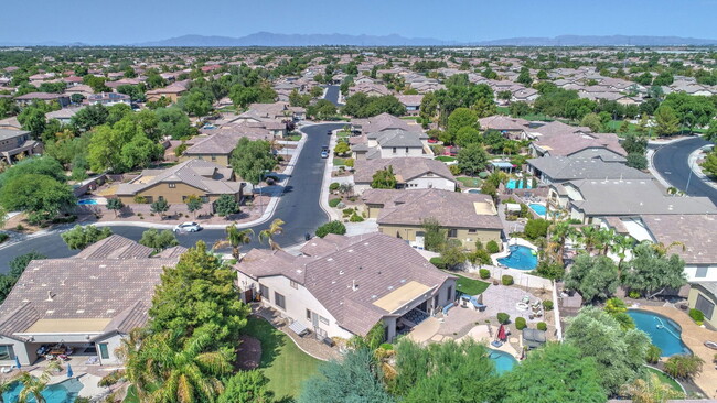 Building Photo - 4221 S Danyell Dr