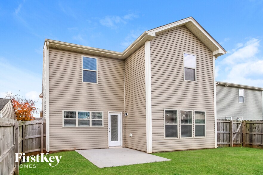 Building Photo - 5107 Brahman Trail