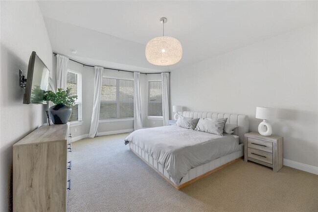 Building Photo - 1113 Highwater Dr