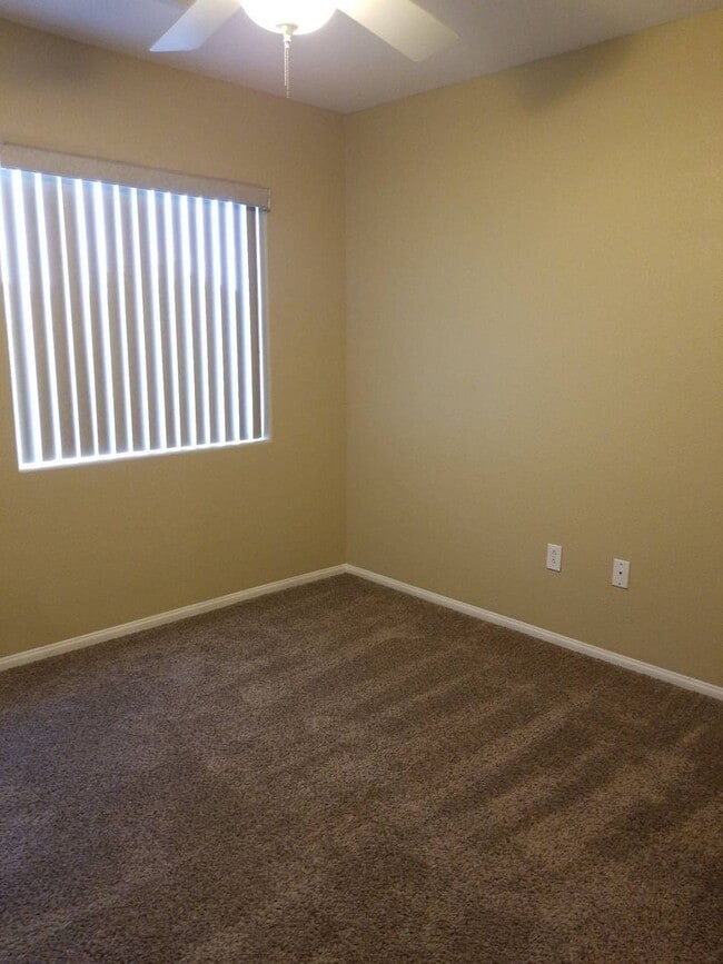 Building Photo - 9475 Fermata Ct