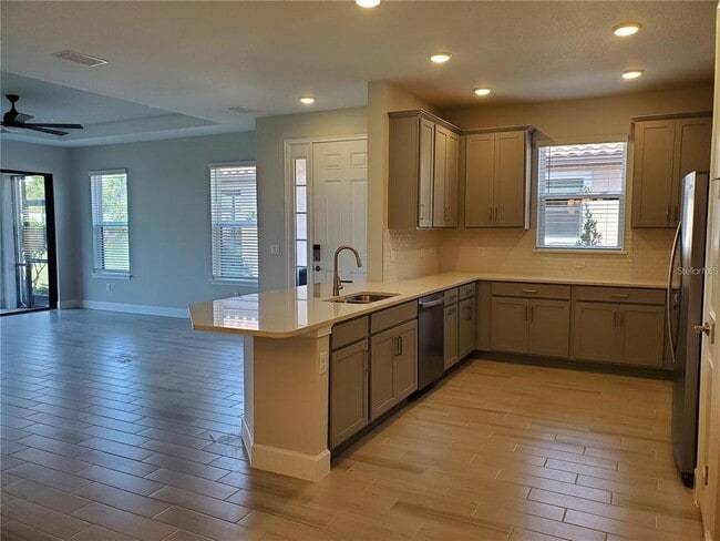 Building Photo - 3016 Formia Ct