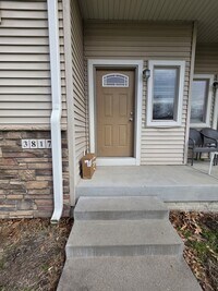 Building Photo - 3817 Marigold Dr