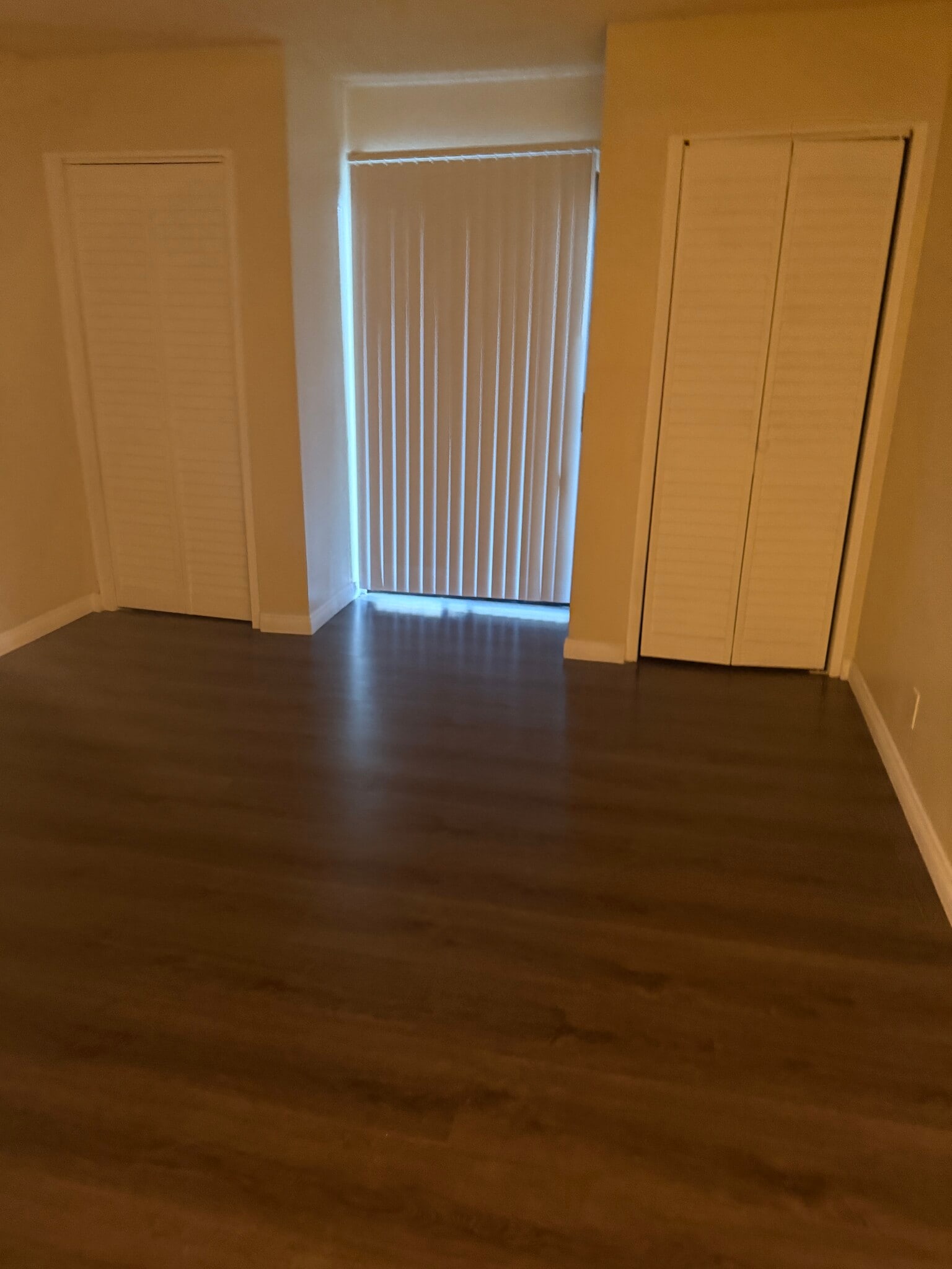 Building Photo - 430 N Chester Ave