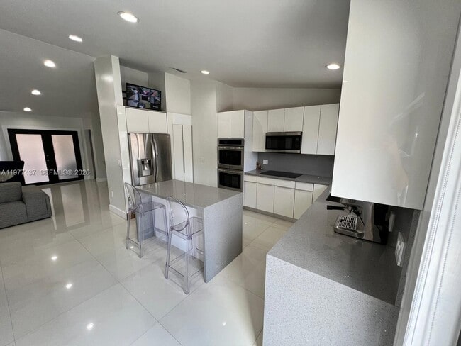 Building Photo - 20789 SW 129th Ct