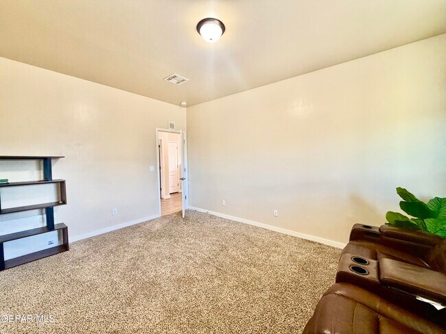 Building Photo - 13873 Sky Harbor Ave