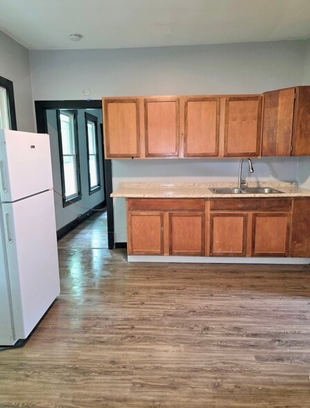 Back unit - 3620 E 63rd St