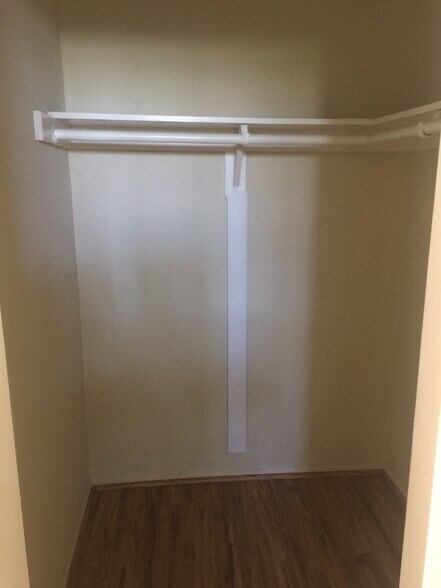 Building Photo - 2516 Pacific Ave