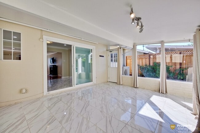 Building Photo - Turnkey Home with Natural Light & Upgrades...