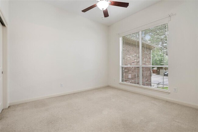 Building Photo - 419 Atlanta Park Dr