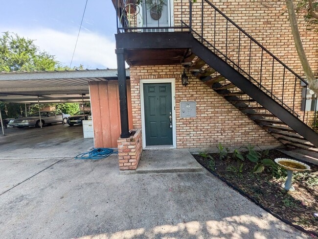 Primary Photo - 6165 Coolidge Blvd