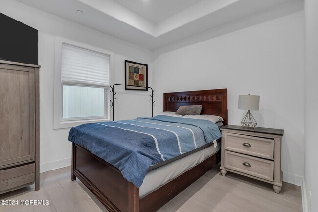 Building Photo - 74 Ocean Terrace