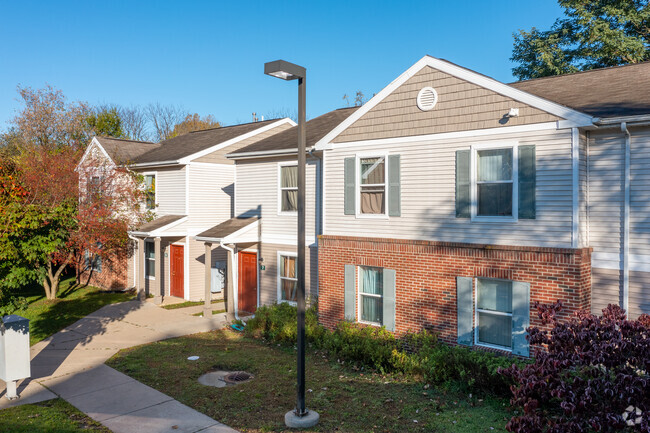 Building Photo - Carrot Way Apartments
