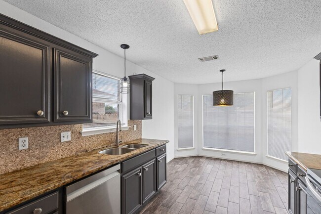 Building Photo - 5624 Northstar Ln