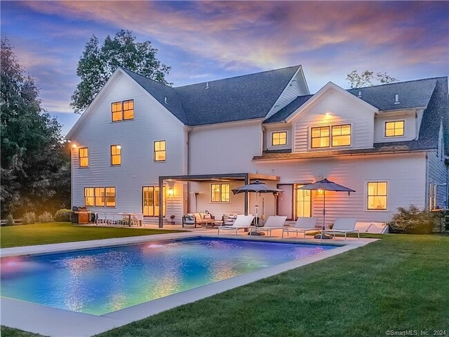 Building Photo - 17 Stony Brook Rd