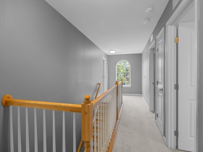 Building Photo - 4 Bedroom/2 Bath Duncan/Riverfalls