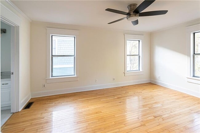 Building Photo - 815 Edgewood Ave NE