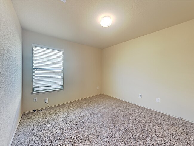 Building Photo - 2034 Louetta Reserve Way