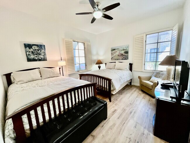 Building Photo - 77772 Tradition Dr