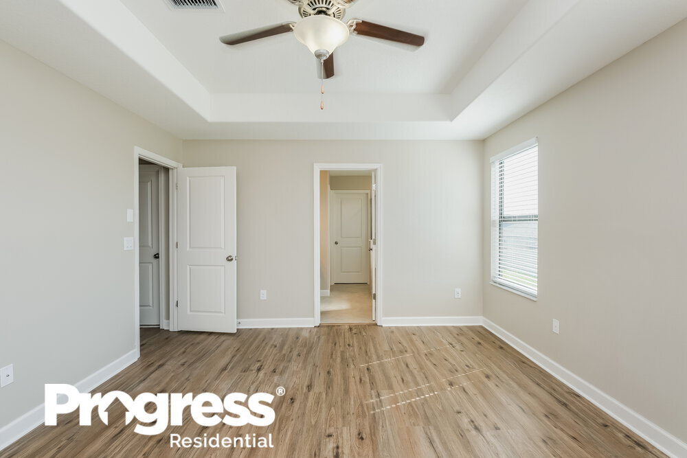 Building Photo - 9935 Ivory Dr