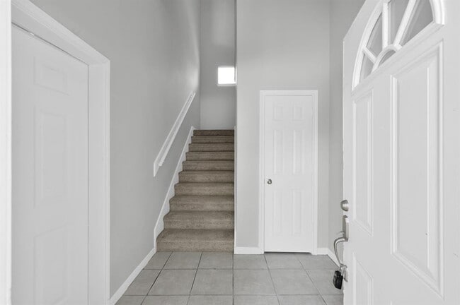 Building Photo - 167 Binnacle Ct