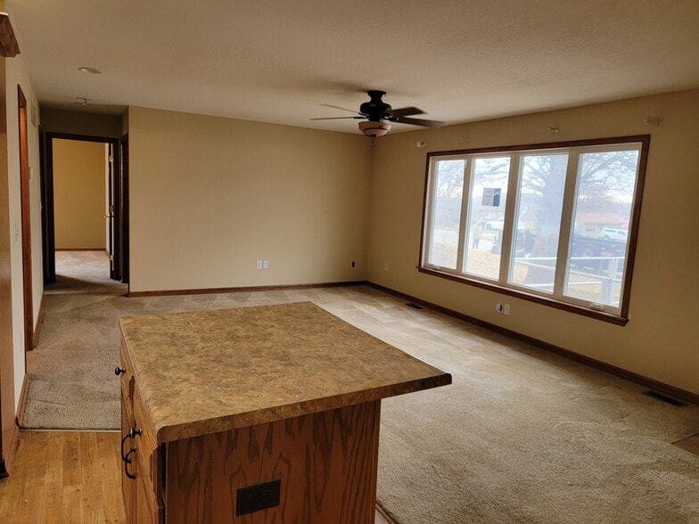 Building Photo - 8217 Leisure Ln