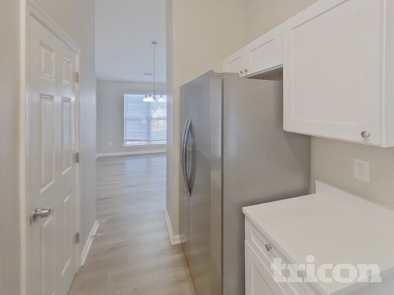 Building Photo - 6467 Gina Agha Cir