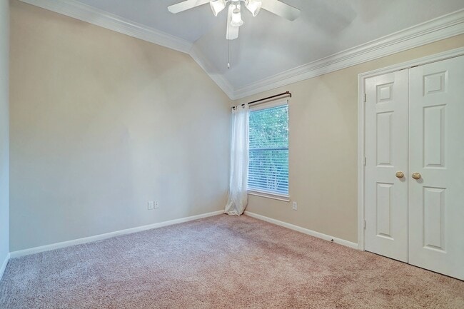 Building Photo - 5365 Lampasas St
