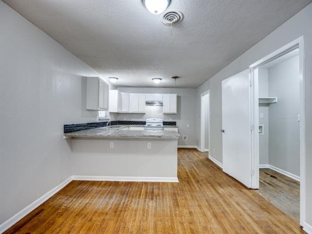 Building Photo - 1306 Blanton Pl