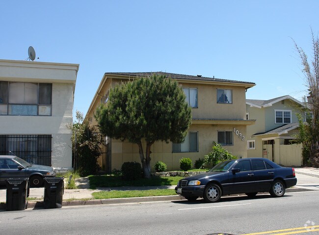 Building Photo - 1032 N Normandie Ave