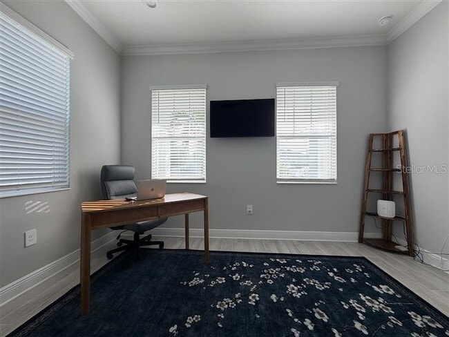 Building Photo - 18817 Valleta Ave